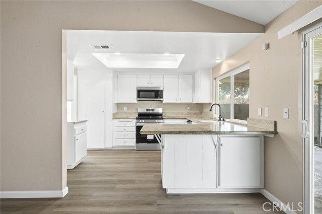 1503 N Albright, Upland, CA 91786