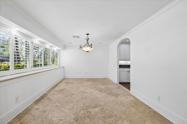 41 Willowend Drive, Houston, TX 77024