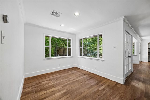 41 Willowend Drive, Houston, TX 77024