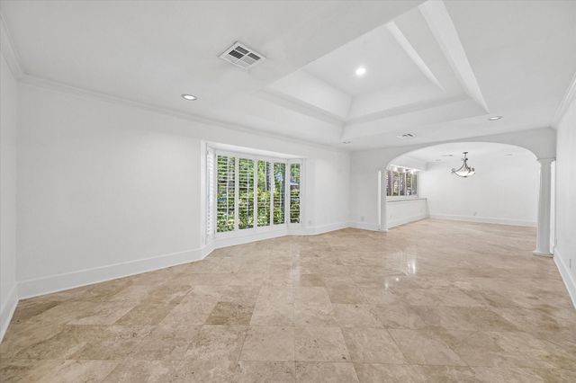 41 Willowend Drive, Houston, TX 77024