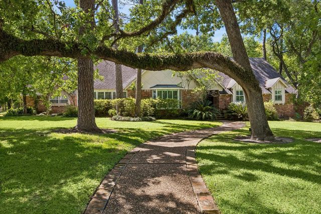 41 Willowend Drive, Houston, TX 77024