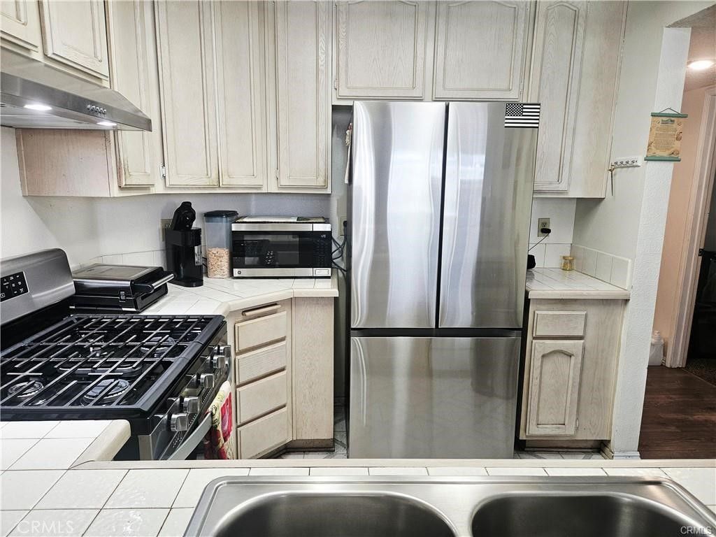 12864 Sycamore Village, Norwalk, CA 90650 — photo 5