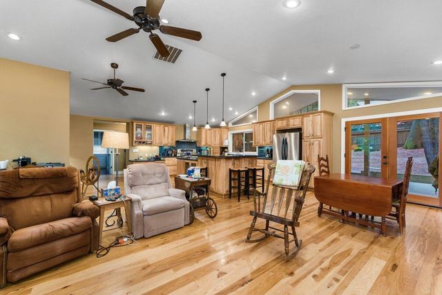 30621 Sleepy Hollow Drive, Shingletown, CA 96088