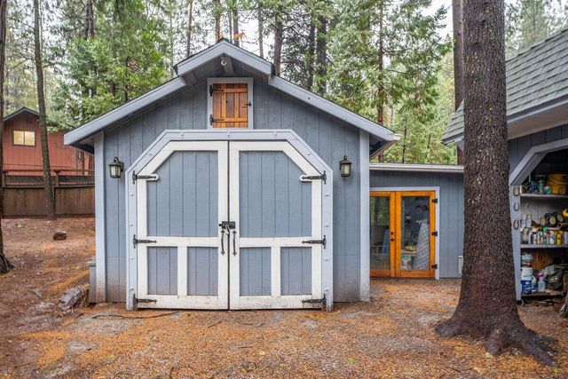30621 Sleepy Hollow Drive, Shingletown, CA 96088