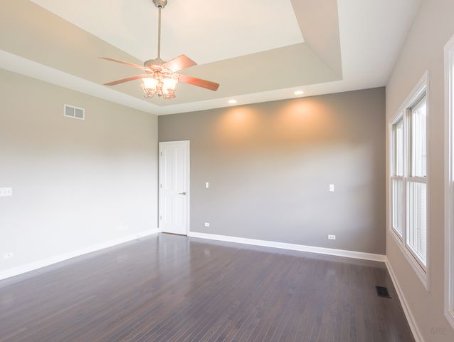 618 Pine Street, Sugar Grove, IL 60554