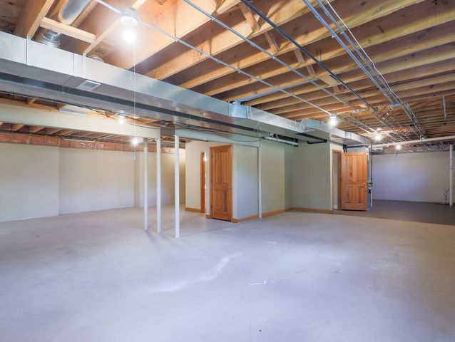 618 Pine Street, Sugar Grove, IL 60554