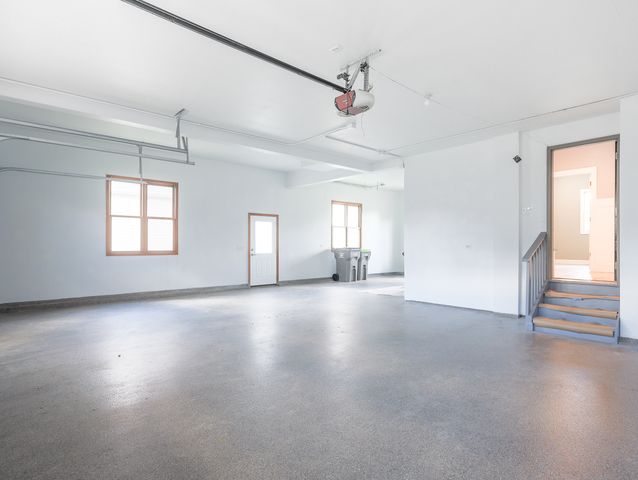 618 Pine Street, Sugar Grove, IL 60554