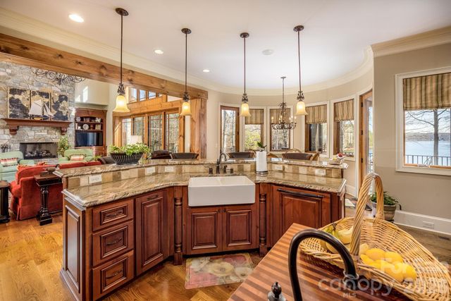 4246 Sigmon Cove Lane, Terrell, NC 28682