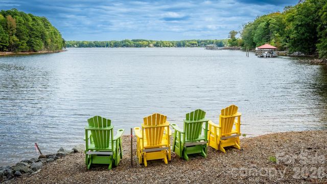 4246 Sigmon Cove Lane, Terrell, NC 28682