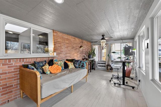 5239 Howe Drive, Roeland Park, KS 66205