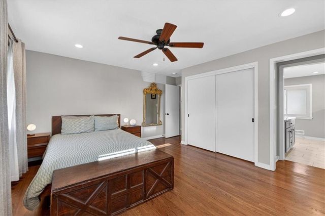 5239 Howe Drive, Roeland Park, KS 66205