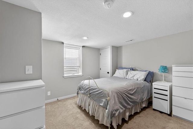 5239 Howe Drive, Roeland Park, KS 66205