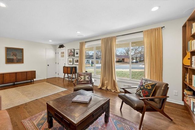 5239 Howe Drive, Roeland Park, KS 66205