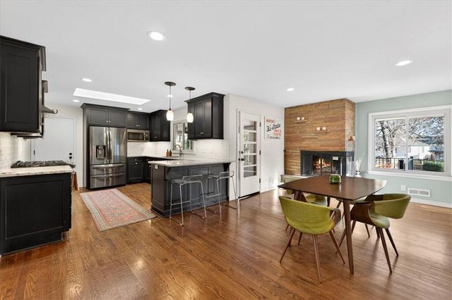 5239 Howe Drive, Roeland Park, KS 66205