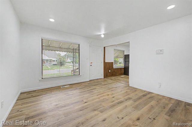 26809 Dartmouth Street, Inkster, MI 48141