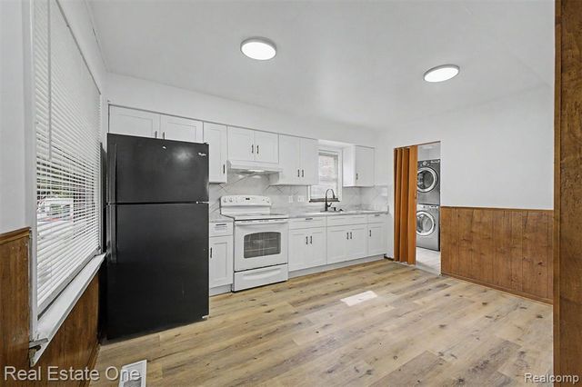 26809 Dartmouth Street, Inkster, MI 48141