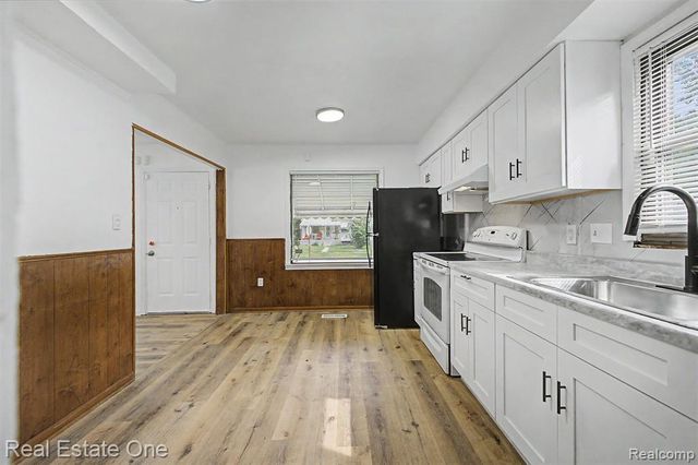 26809 Dartmouth Street, Inkster, MI 48141