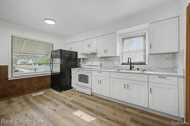 26809 Dartmouth Street, Inkster, MI 48141