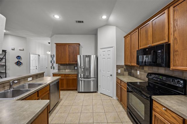6018 Rustic Glen Drive, Garland, TX 75043