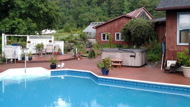 49 Nashville Road, Jericho, VT 05465