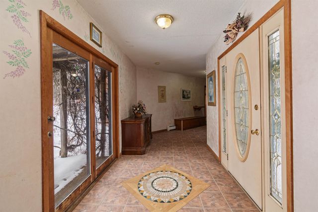 49 Nashville Road, Jericho, VT 05465