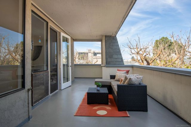 7975 Caminito Del Cid, La Jolla, CA 92037