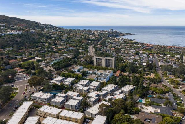 7975 Caminito Del Cid, La Jolla, CA 92037