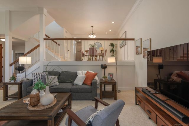 7975 Caminito Del Cid, La Jolla, CA 92037