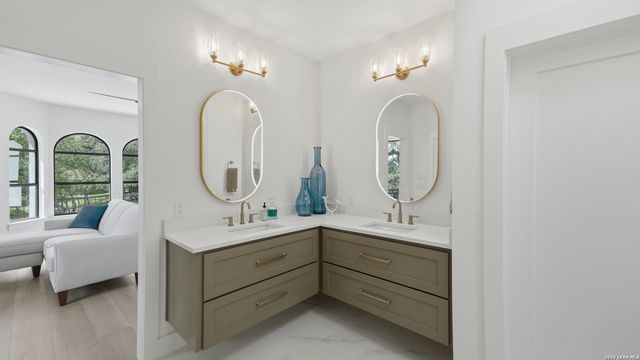 8711 Deer Leap, Boerne, TX 78015