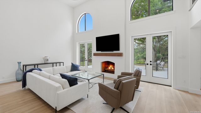 8711 Deer Leap, Boerne, TX 78015