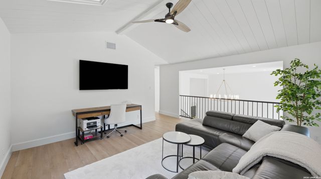 8711 Deer Leap, Boerne, TX 78015