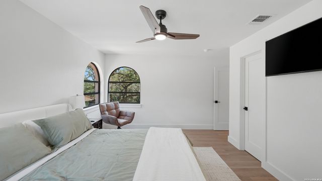8711 Deer Leap, Boerne, TX 78015