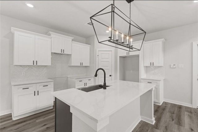 415 Zeus Mountains Drive, Crosby, TX 77532