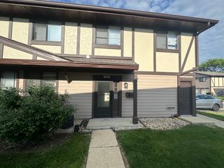 1475 Sacramento Drive 1475, Hanover Park, IL 60133