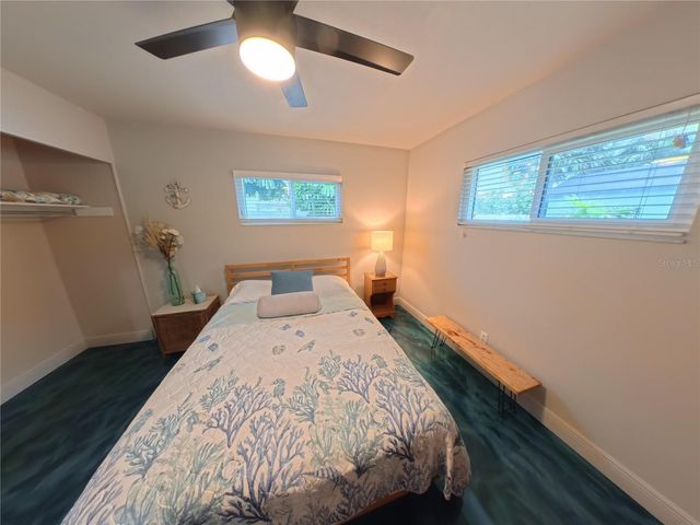 6107 9TH AVENUE W, Bradenton, FL 34209