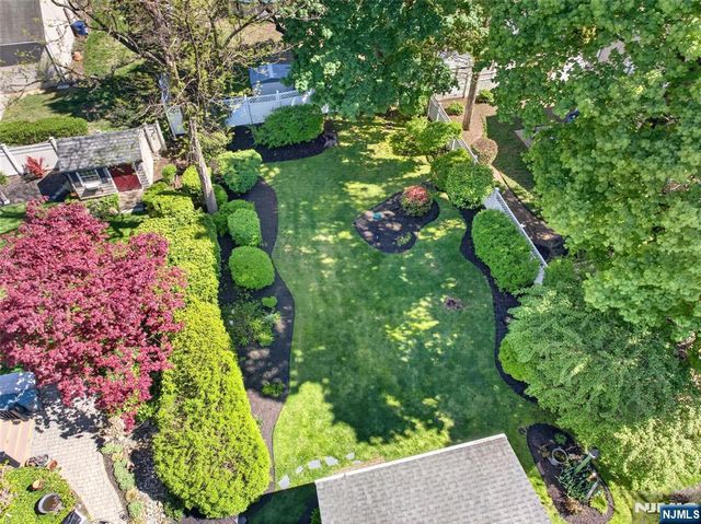 832 Summit Avenue, Hackensack, NJ 07601