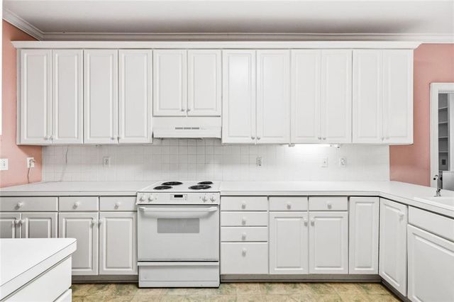 479 S Hillcrest Drive, Marietta, GA 30064