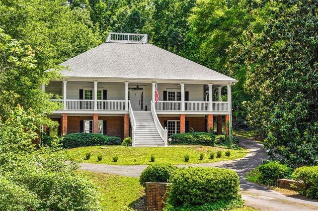 479 S Hillcrest Drive, Marietta, GA 30064