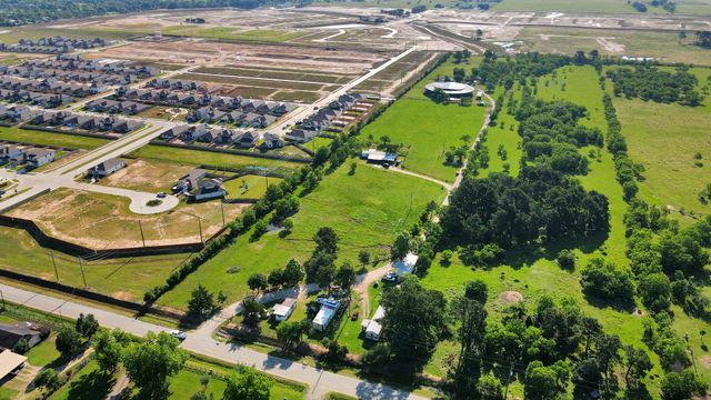 21512 Binford Road, Waller, TX 77484