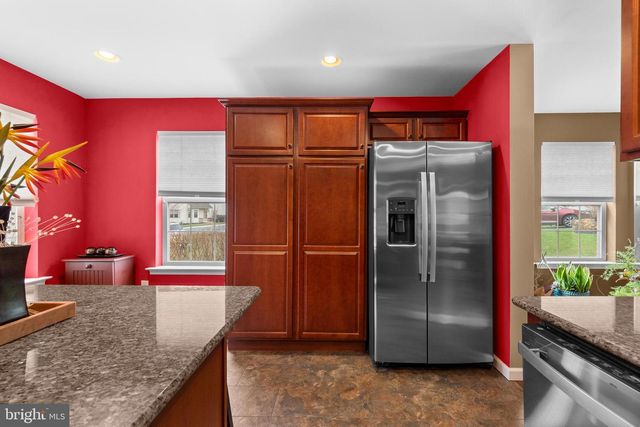 729 WESTLAND COURT, Mechanicsburg, PA 17055