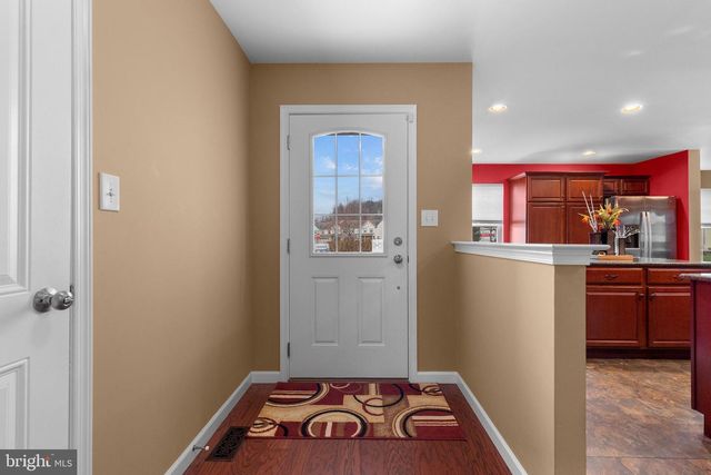 729 WESTLAND COURT, Mechanicsburg, PA 17055