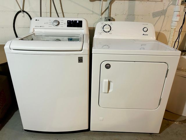 15190 Leonard Road, Spring Lake, MI 49456