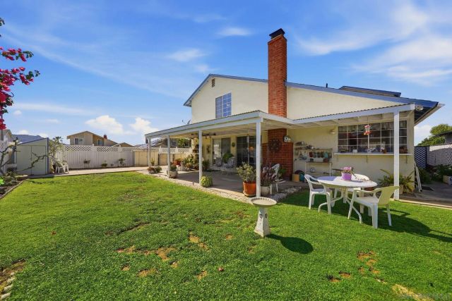 13849 Gorrion Ct, El Cajon, CA 92021