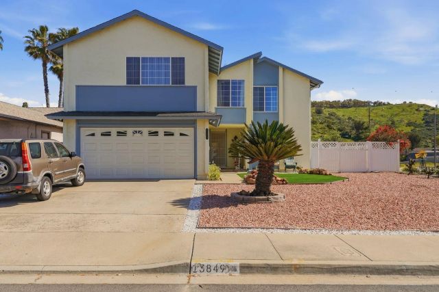 13849 Gorrion Ct, El Cajon, CA 92021