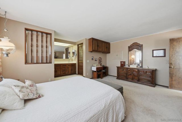 13849 Gorrion Ct, El Cajon, CA 92021