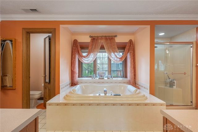 861 Kelsey Court, Washington Twp, OH 45458