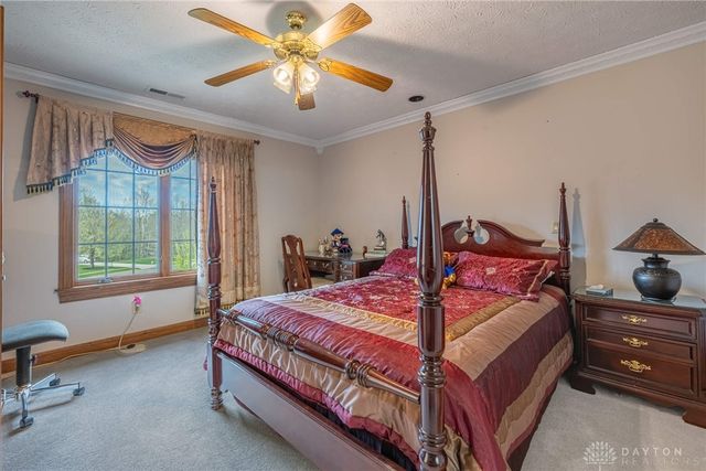 861 Kelsey Court, Washington Twp, OH 45458