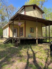 59 Magnolia Boulevard, New Caney, TX 77357
