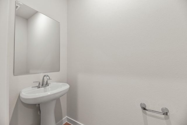 17801 Lionheart Road, Conroe, TX 77306