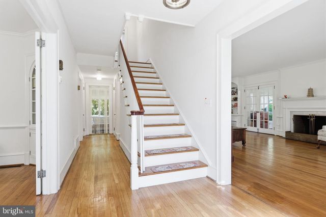 2007 MAKEFIELD RD, Yardley, PA 19067